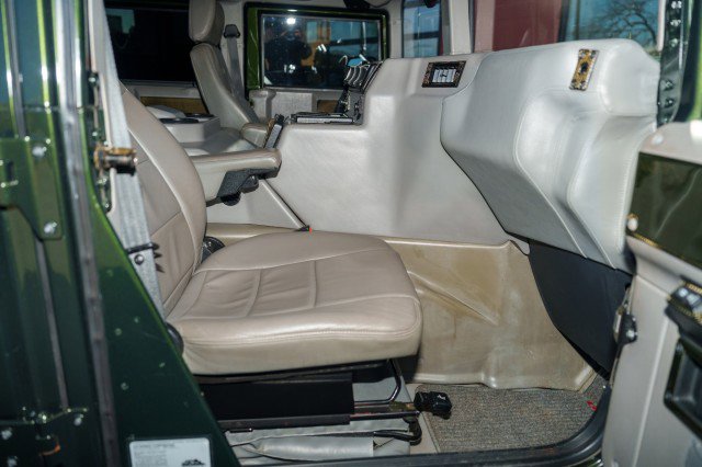 Used 2000 HUMMER H1 4-Door Wagon image 21