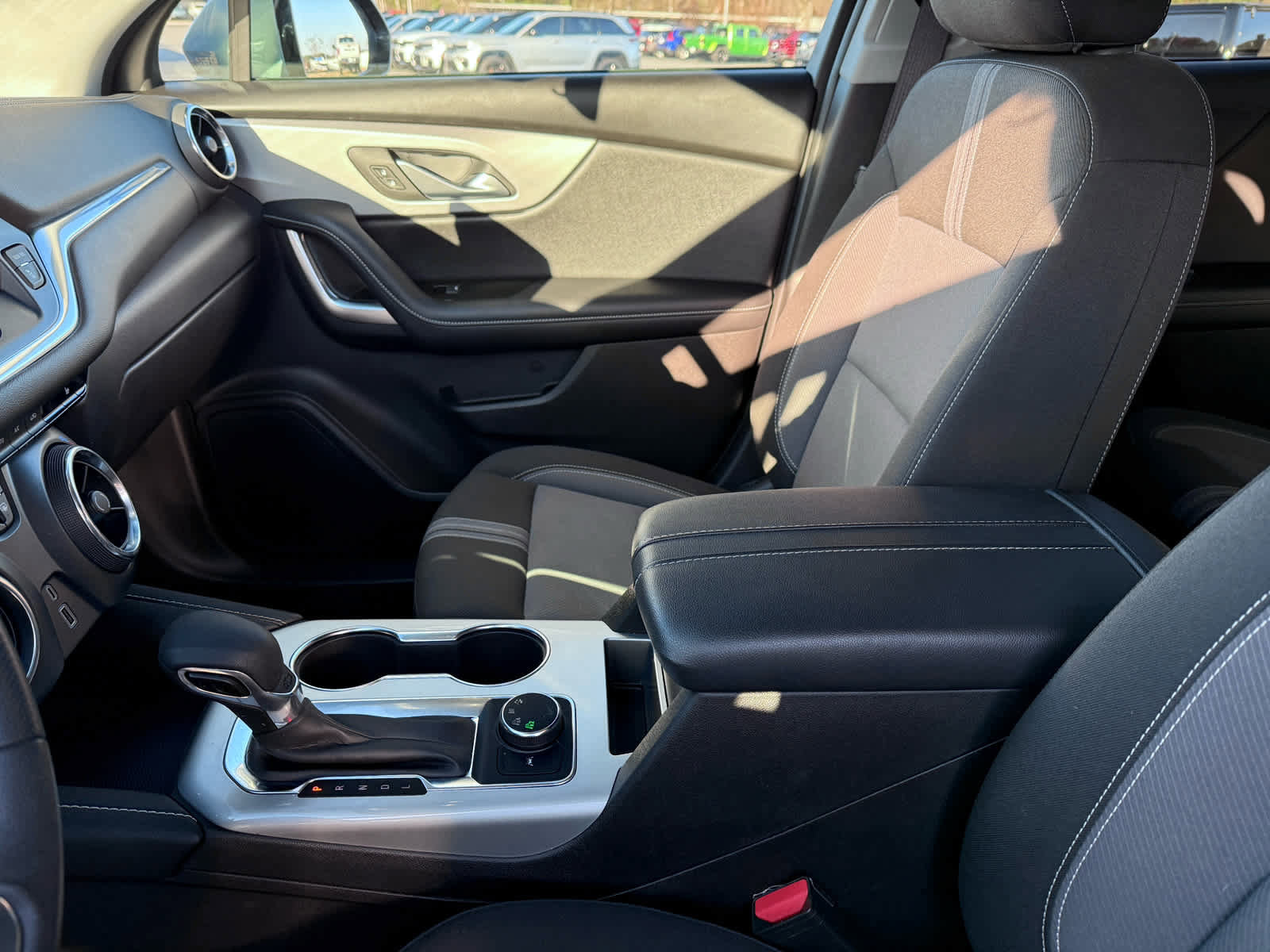 Used 2025 Chevrolet Blazer LT image 24