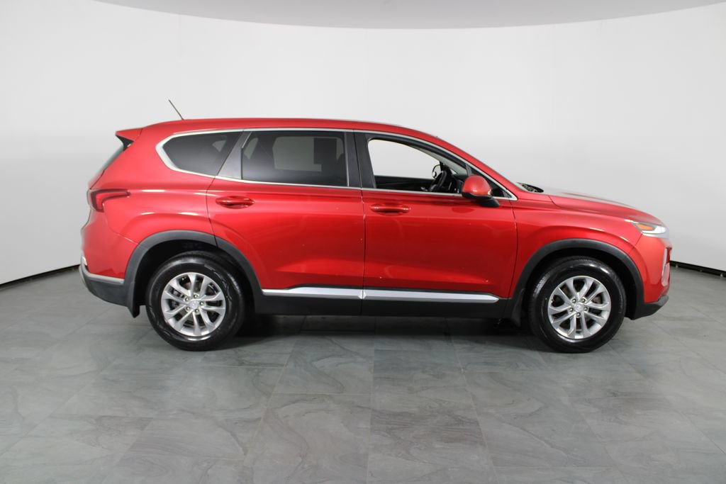 Used 2020 Hyundai Santa Fe SE FWD image 13
