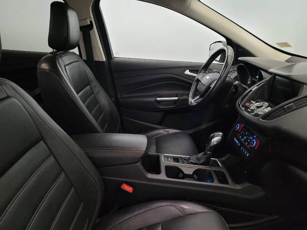 Used 2019 Ford Escape Titanium AWD/4WD image 21