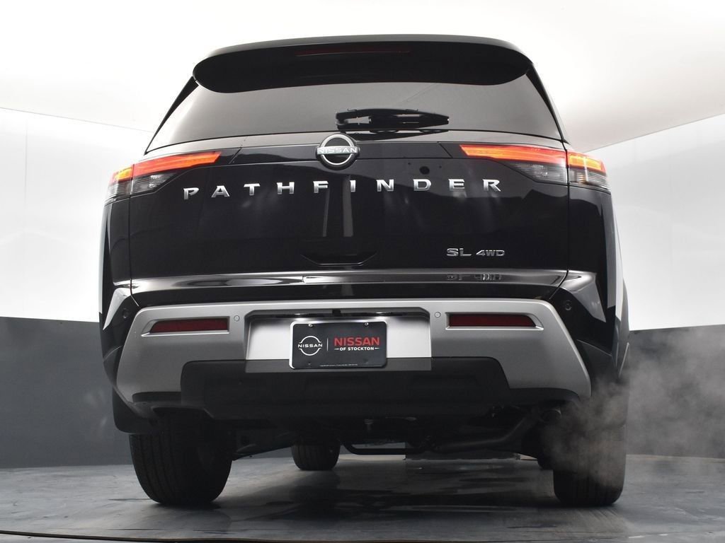 New 2025 Nissan Pathfinder SL image 44