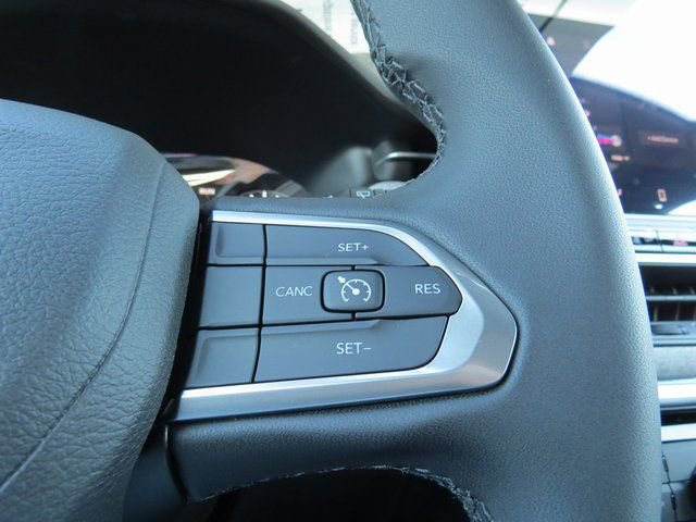 New 2024 Jeep Compass Latitude image 24