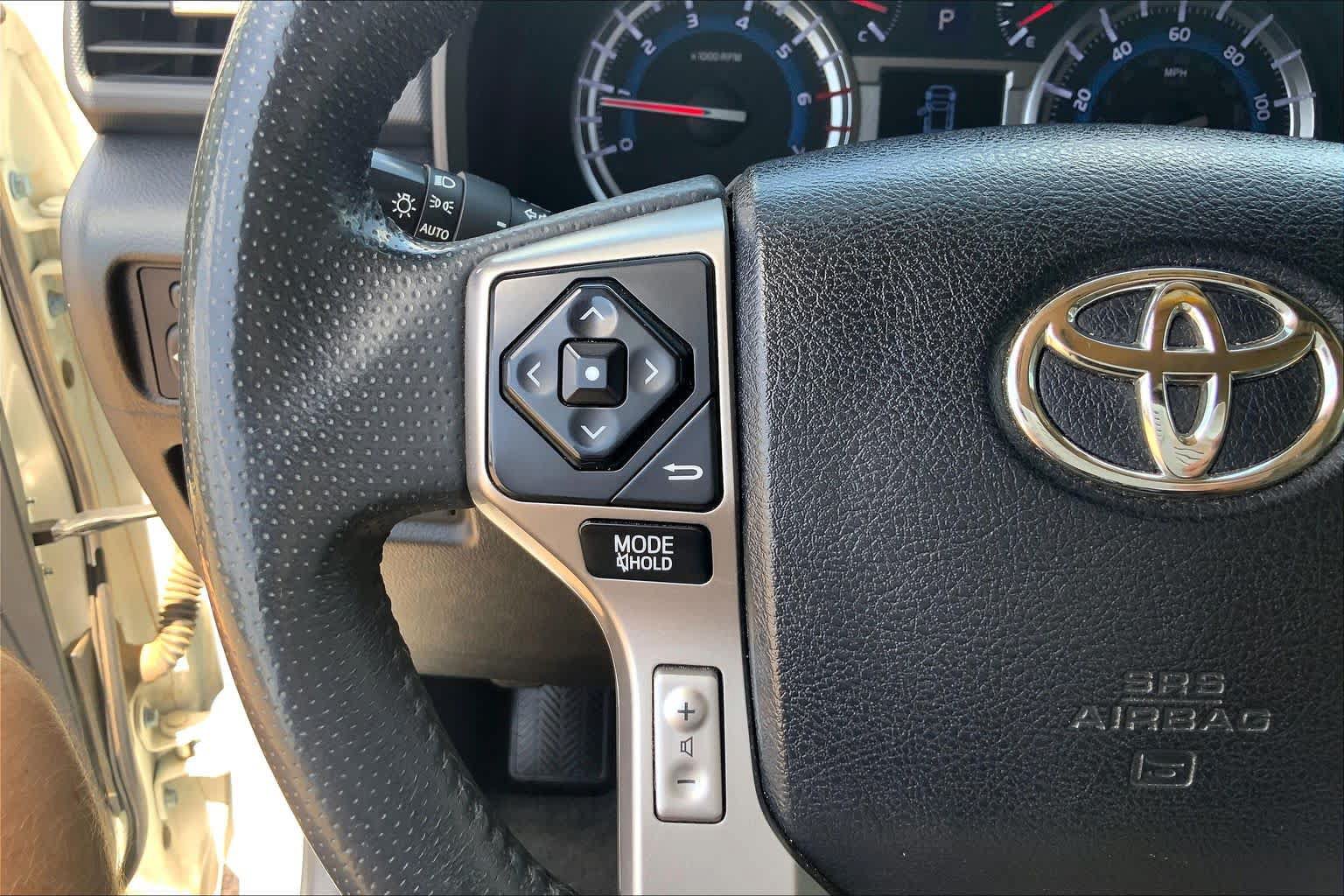 Used 2018 Toyota 4Runner Limited RWD image 23