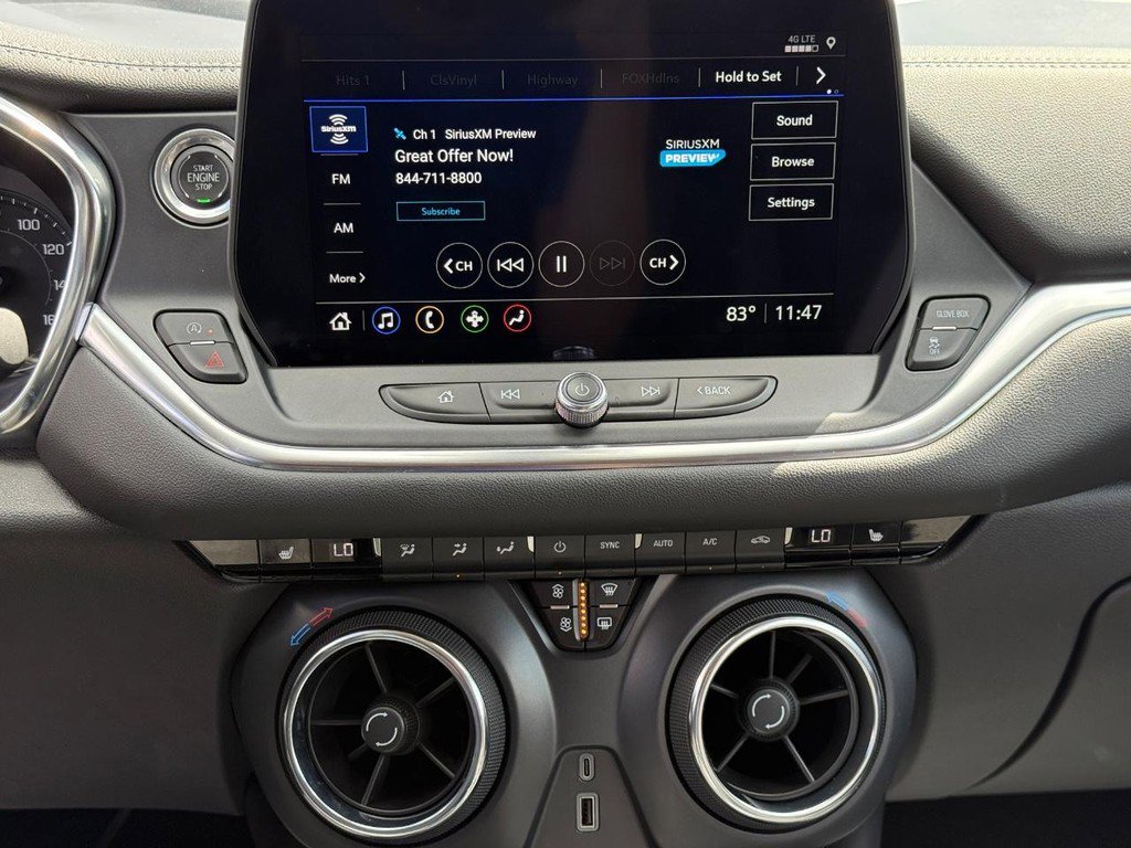 Used 2025 Chevrolet Blazer LT image 13