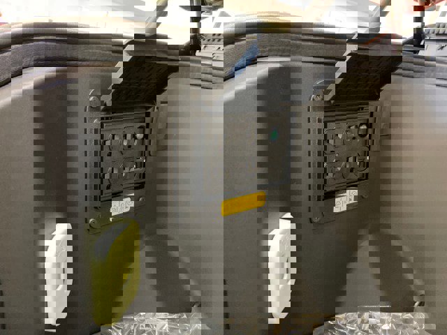 New 2023 Ford F150 Lightning Platinum image 6