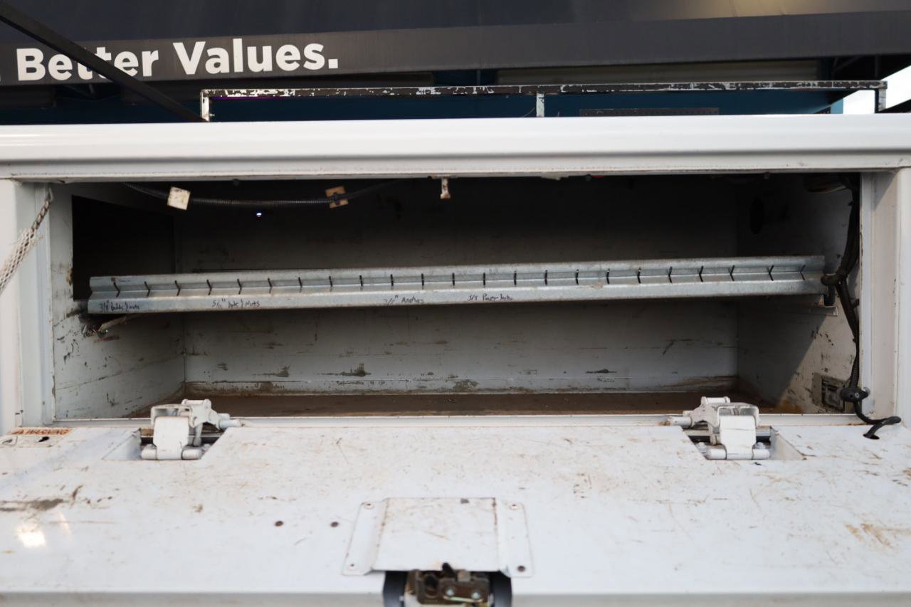 Used 2015 Ford F450 XL w/ Power Equipment Group AWD/4WD image 16