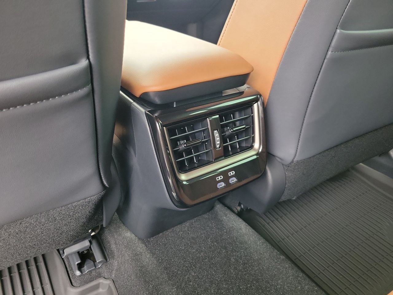 New 2026 Toyota Crown Signia AWD/4WD image 13
