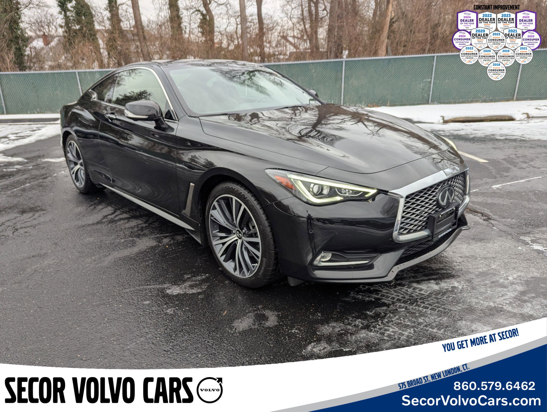 Used 2022 INFINITI Q60 3.0t Luxe w/ Essential Package image 3