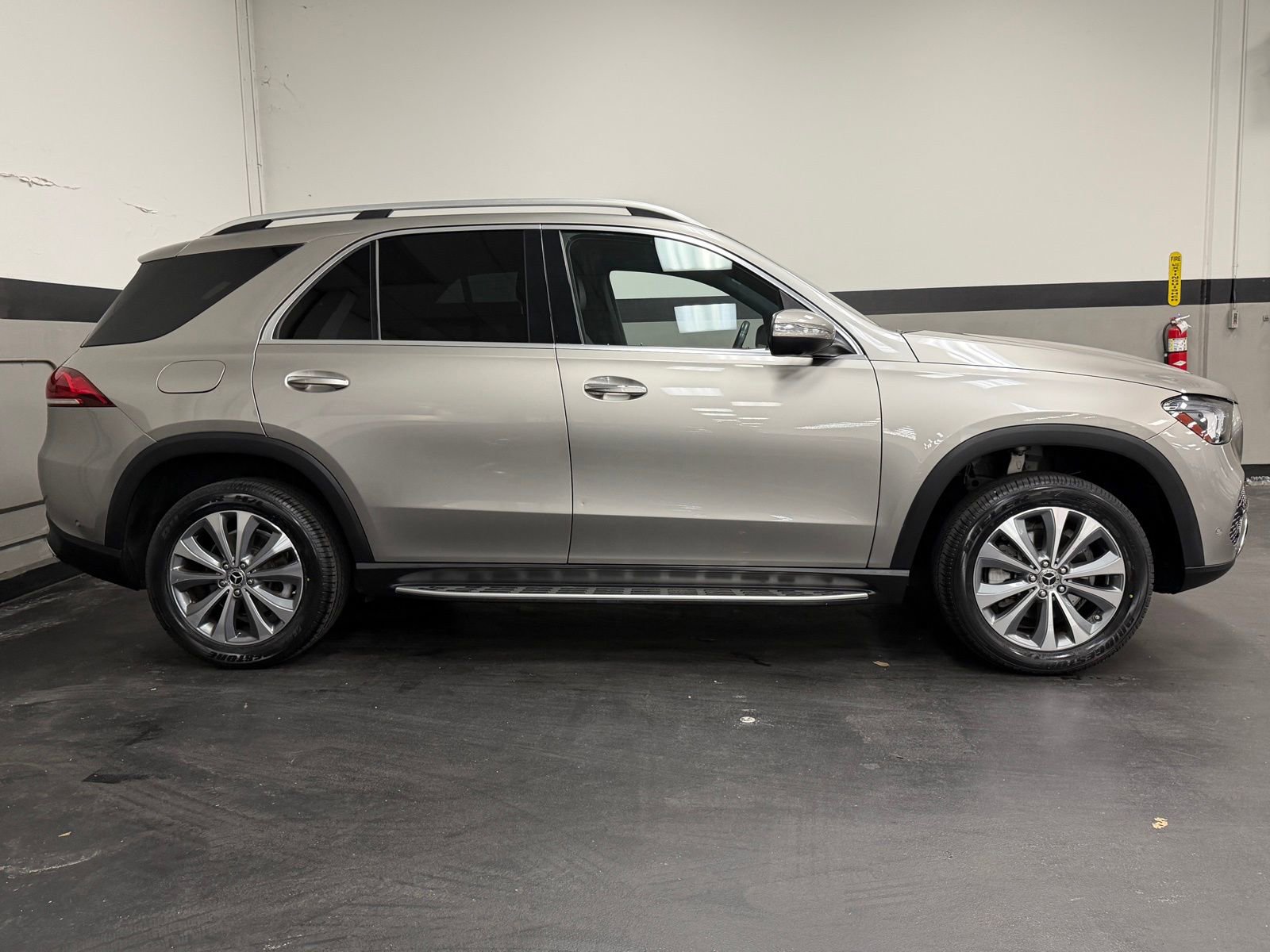 Certified 2020 Mercedes-Benz GLE 350 4MATIC image 5