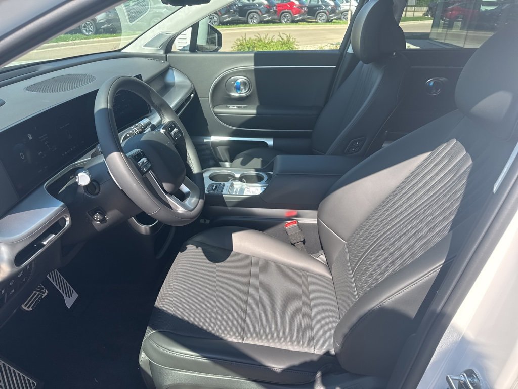 New 2026 Hyundai Ioniq 9 Calligraphy image 29