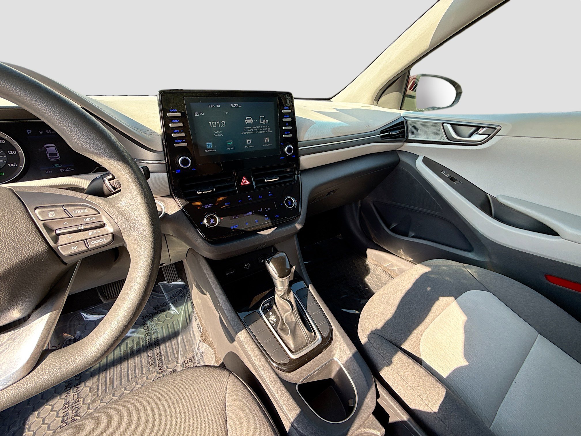 Used 2020 Hyundai Ioniq Blue image 25