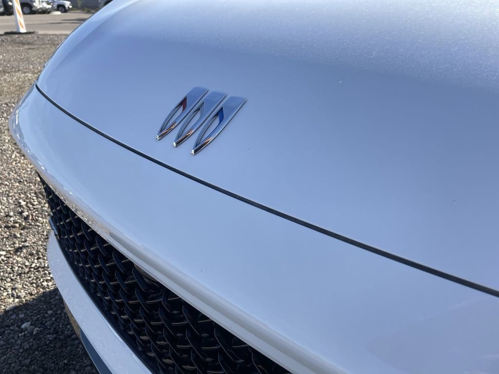 New 2026 Buick Envision Sport Touring image 32