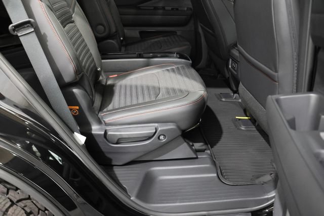 New 2026 Nissan Pathfinder Rock Creek w/ Rock Creek Premium Package AWD/4WD image 18