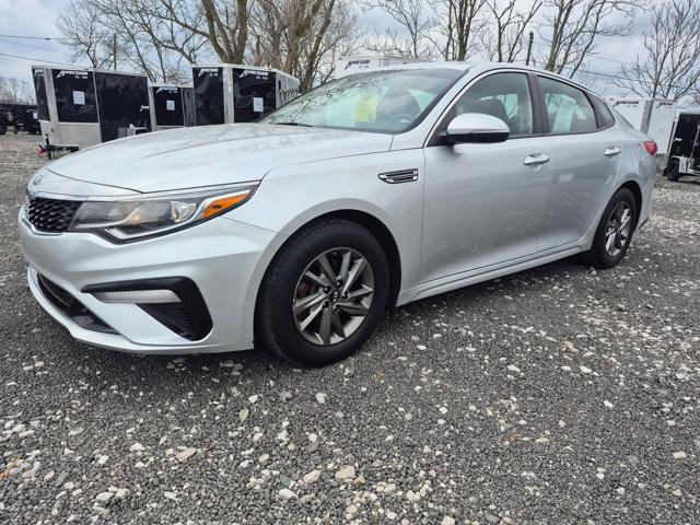 Used 2019 Kia Optima LX image 3