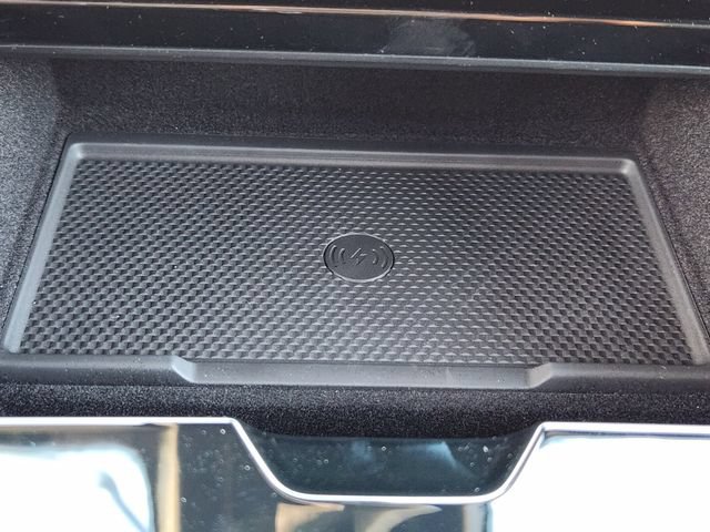 Used 2025 Land Rover Range Rover Sport AWD/4WD image 14