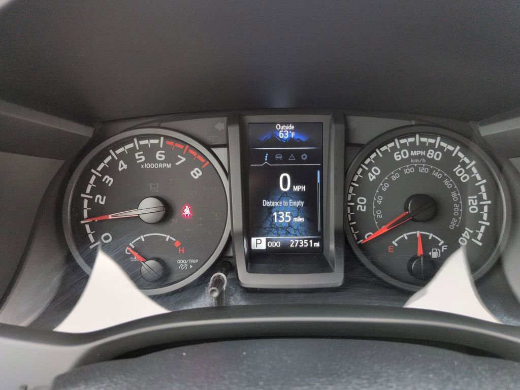 Used 2023 Toyota Tacoma SR image 15