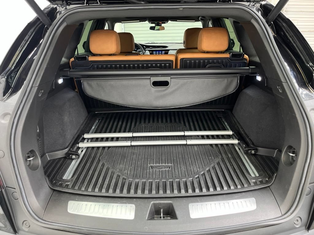 Used 2025 Cadillac XT5 Premium Luxury w/ LPO, Floor Liner Package FWD image 24