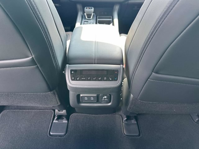 New 2026 Nissan Pathfinder Platinum w/ Cargo Package AWD/4WD image 29