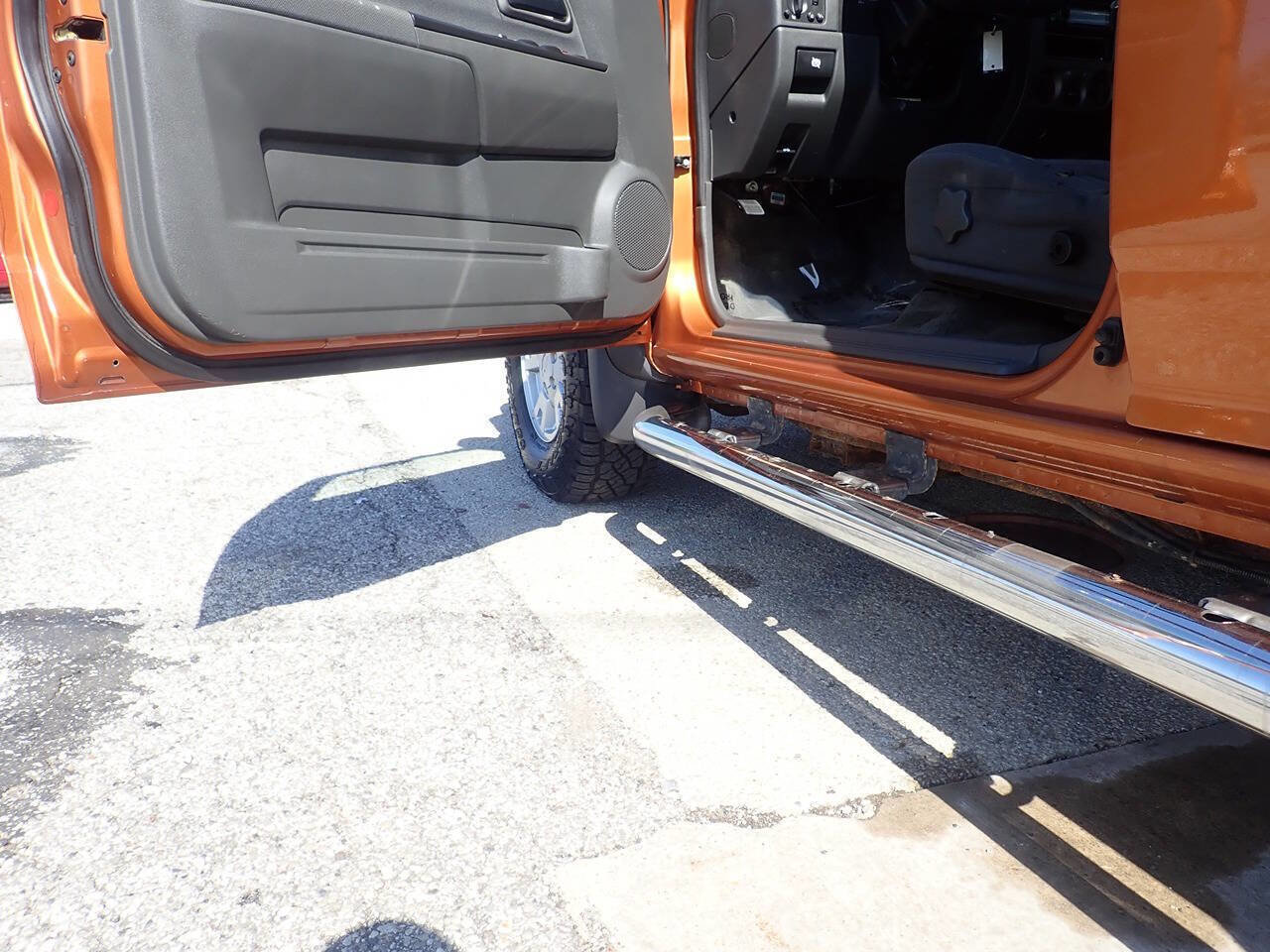 Used 2004 Chevrolet Colorado LS w/ Power Convenience Package image 10