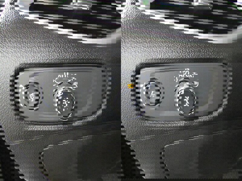 Used 2023 Chevrolet Malibu LT image 10