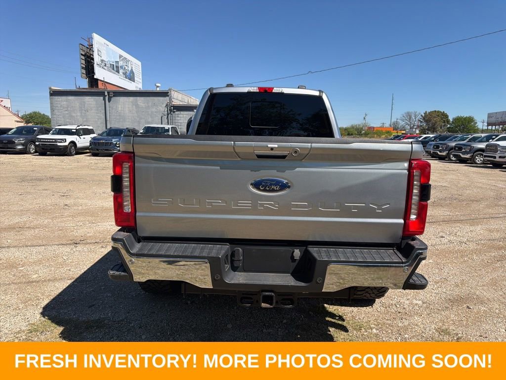Used 2023 Ford F250 Lariat w/ Chrome Package image 5