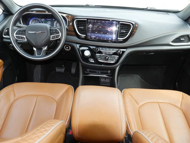 Used 2021 Chrysler Pacifica Pinnacle image 9