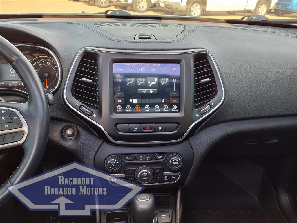 Used 2021 Jeep Cherokee Latitude Lux 80th Anniv w/ Quick Order Package 26U 80TH image 19