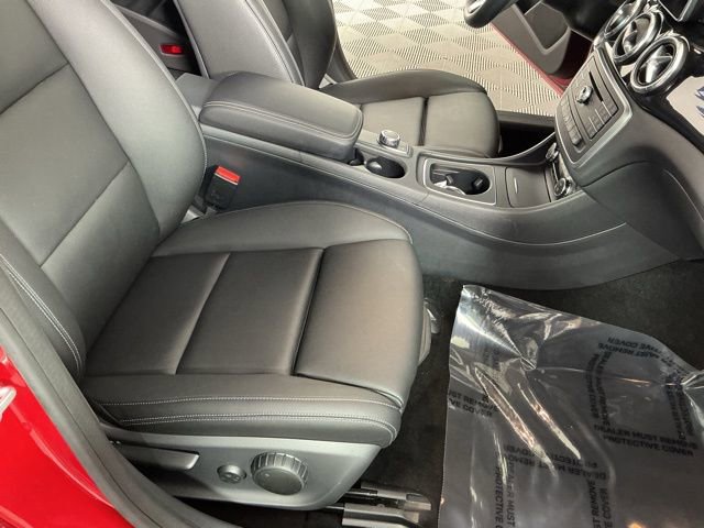 Used 2016 Mercedes-Benz CLA 250 4MATIC image 14