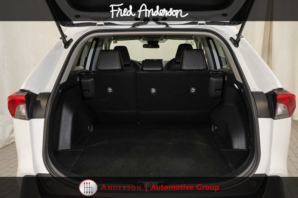 Used 2024 Toyota RAV4 Adventure AWD/4WD image 5
