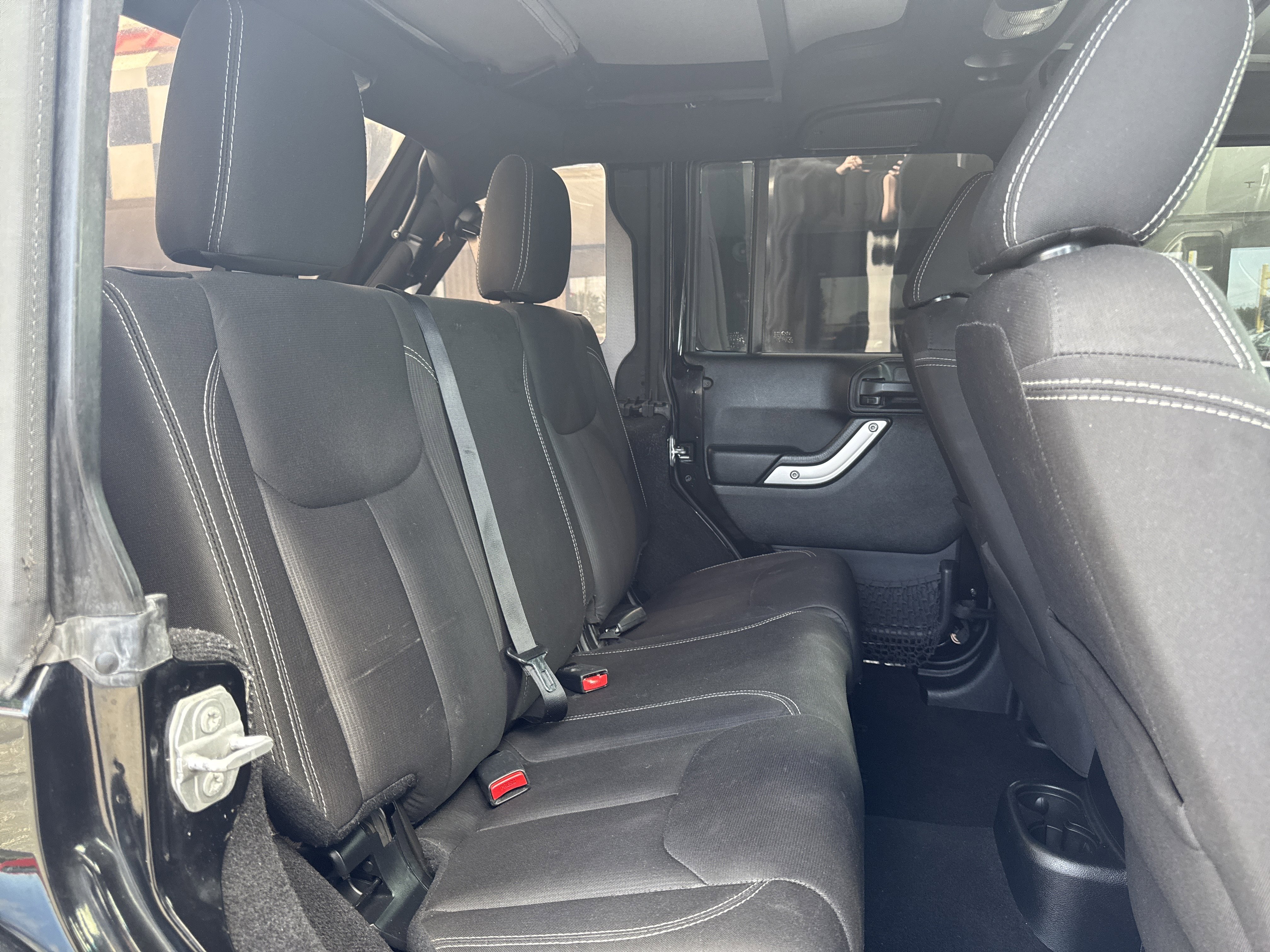Used 2016 Jeep Wrangler Unlimited Sahara w/ Dual Top Group image 24
