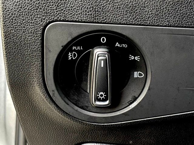 Used 2019 Volkswagen Tiguan SEL FWD image 20
