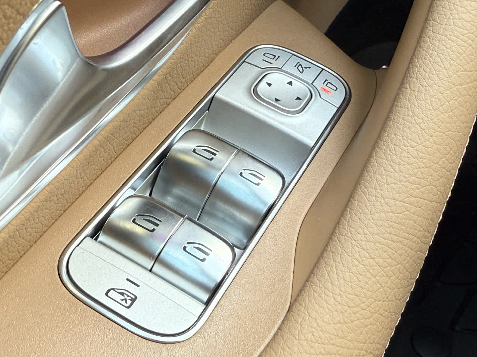 New 2026 Mercedes-Benz GLS 450 4MATIC image 23