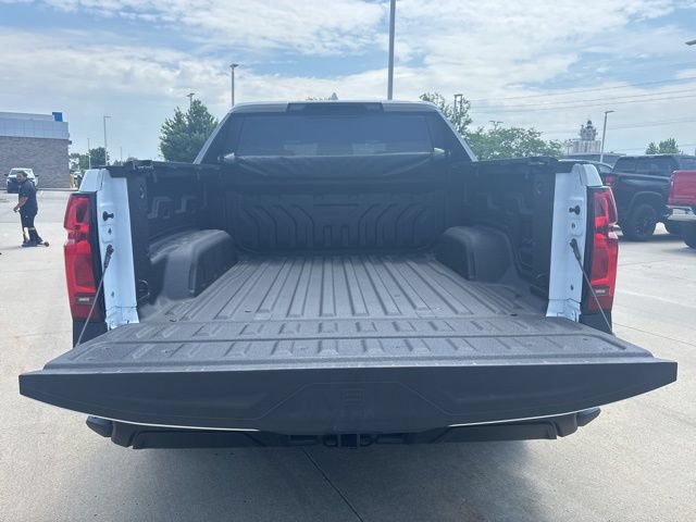 New 2024 Chevrolet Silverado EV W/T AWD/4WD image 24