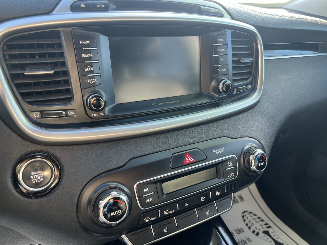Used 2019 Kia Sorento EX image 24