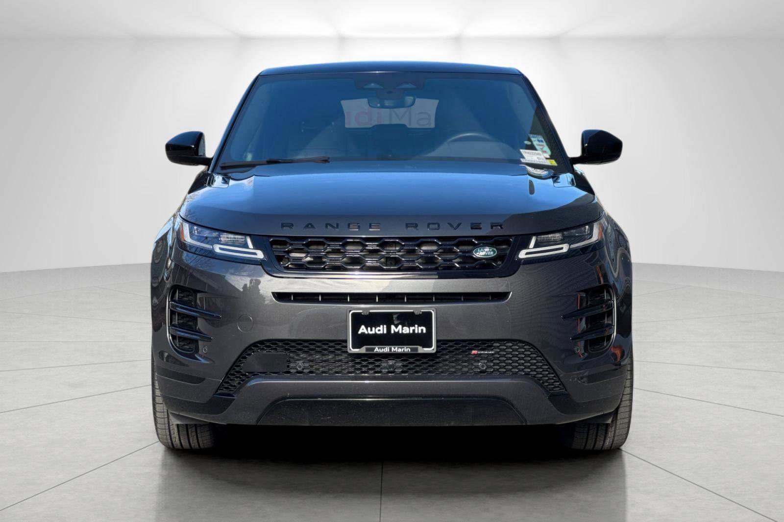 Used 2023 Land Rover Range Rover Evoque R-Dynamic SE image 8