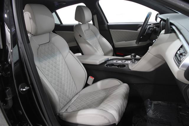 Certified 2023 Genesis G70 3.3T w/ Sport Prestige Package AWD/4WD image 16
