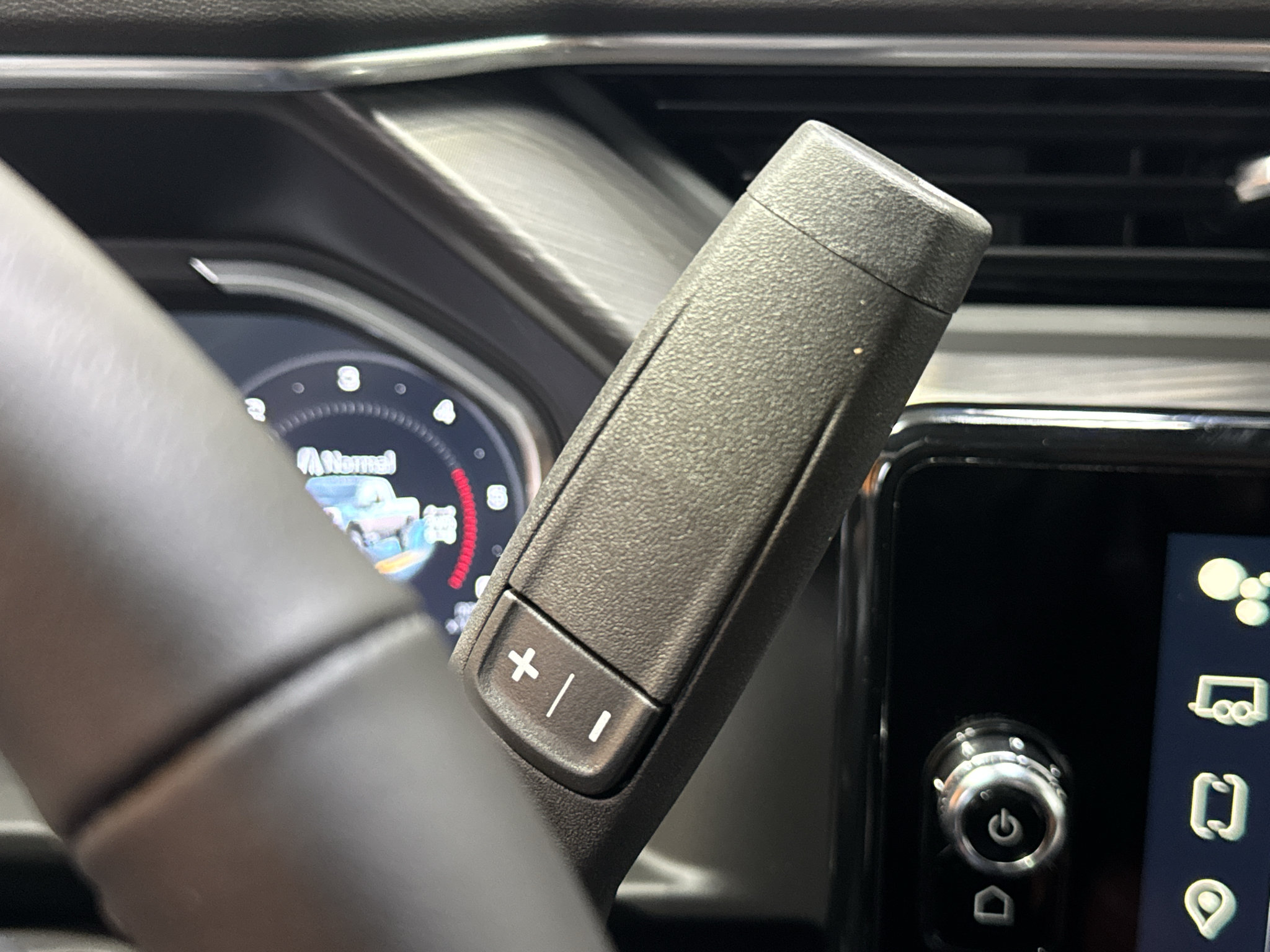 New 2026 GMC Sierra 2500 Denali Ultimate AWD/4WD image 33