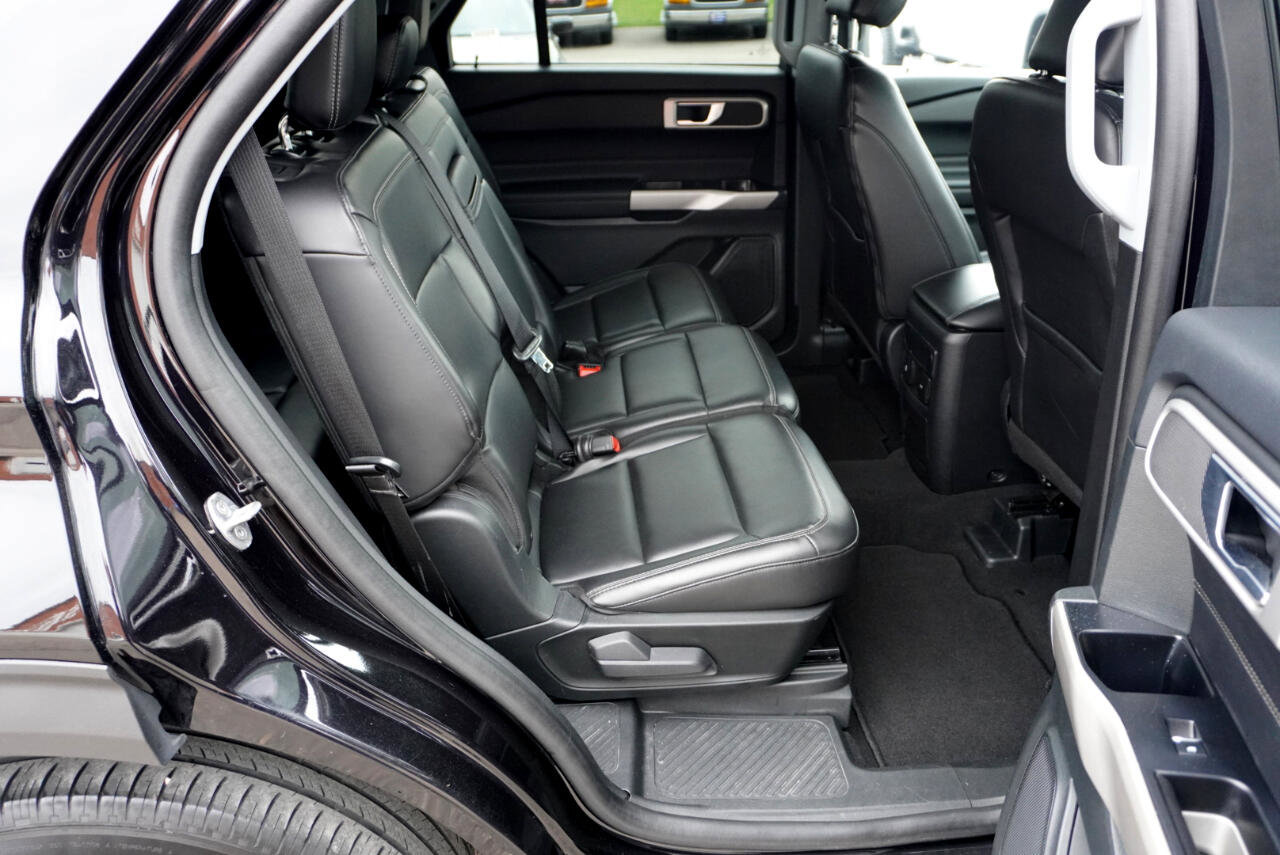 Used 2023 Ford Explorer XLT w/ Equipment Group 202A image 20