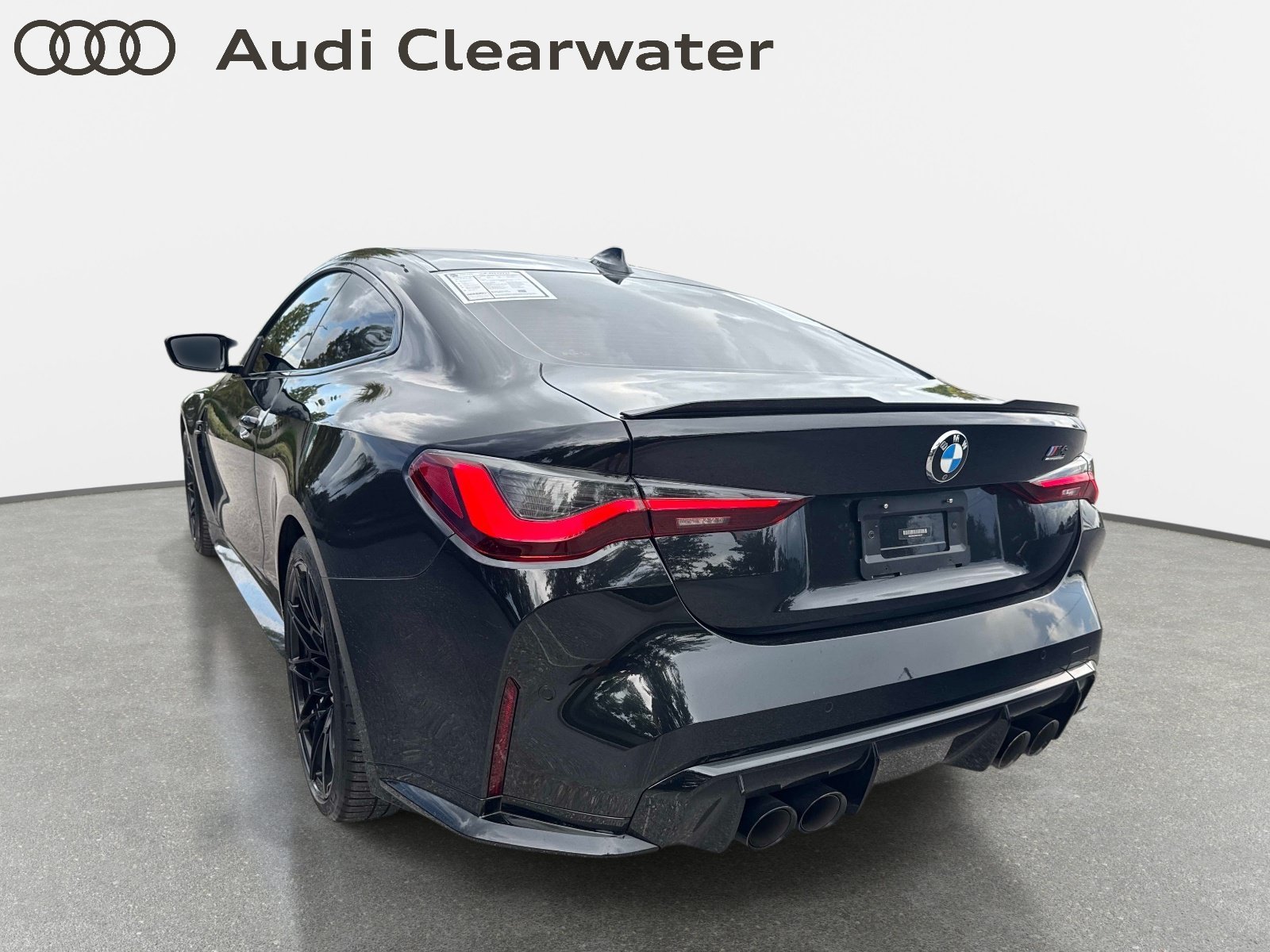 Used 2021 BMW M4 Competition w/ Executive Package RWD image 8