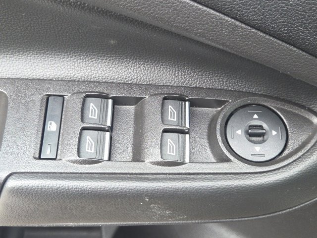 Used 2018 Ford C-MAX SE w/ Equipment Group 202A FWD image 22