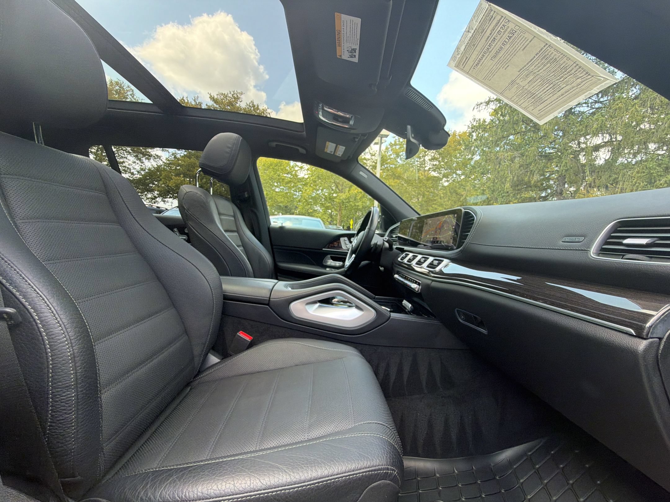 Used 2023 Mercedes-Benz GLS 450 4MATIC image 26