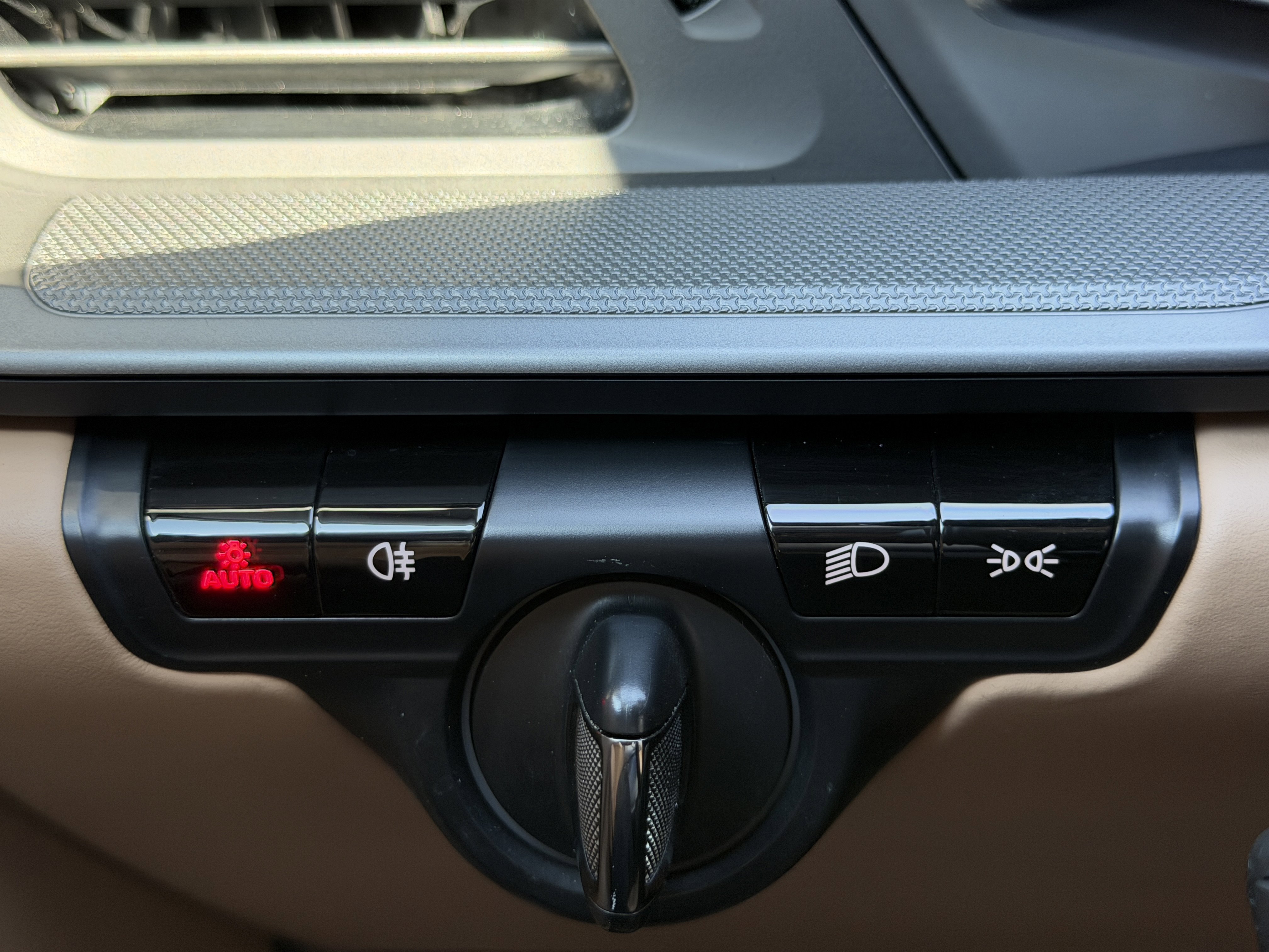 Certified 2020 Porsche 911 Carrera S image 30