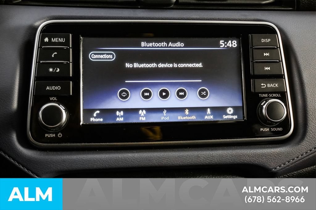 Used 2024 Nissan Versa SV FWD image 33