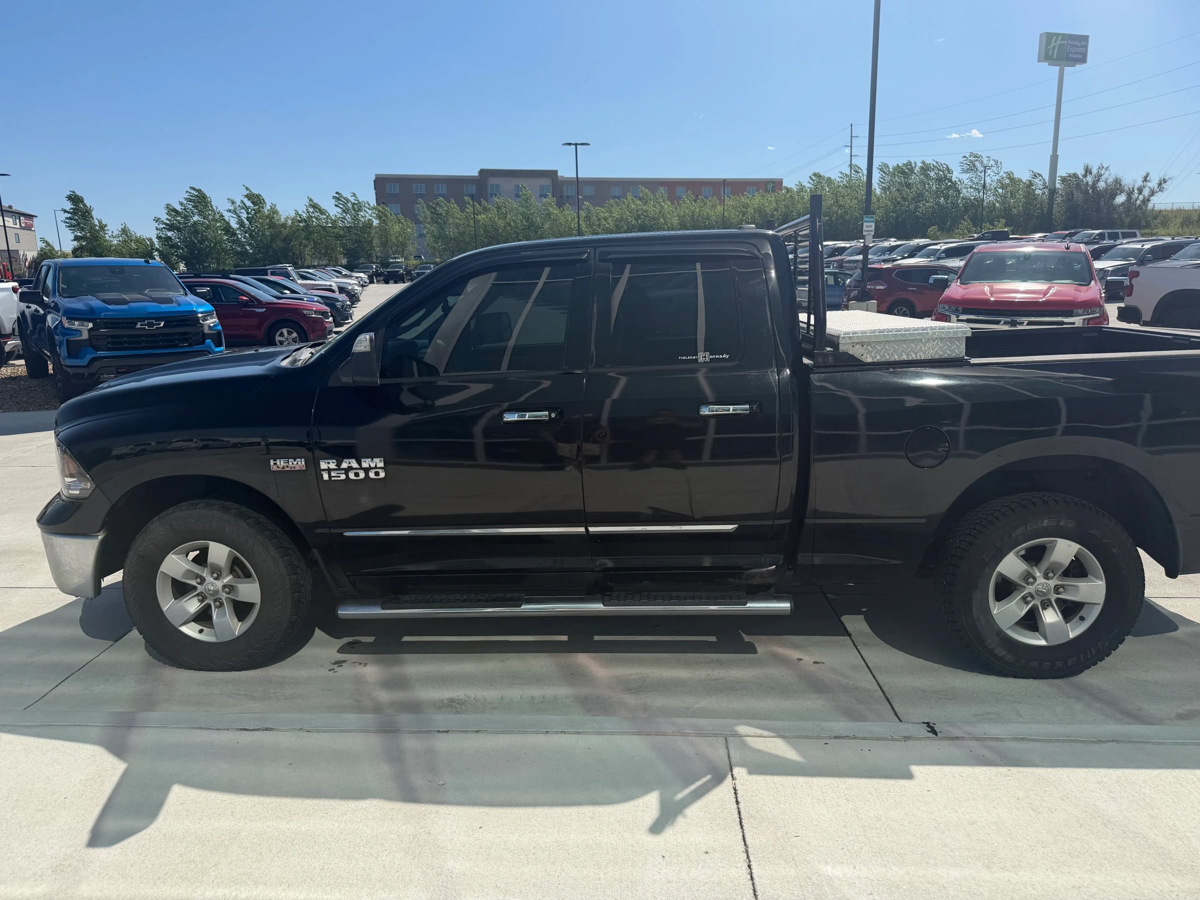 Used 2014 RAM 1500 Classic SLT AWD/4WD image 4