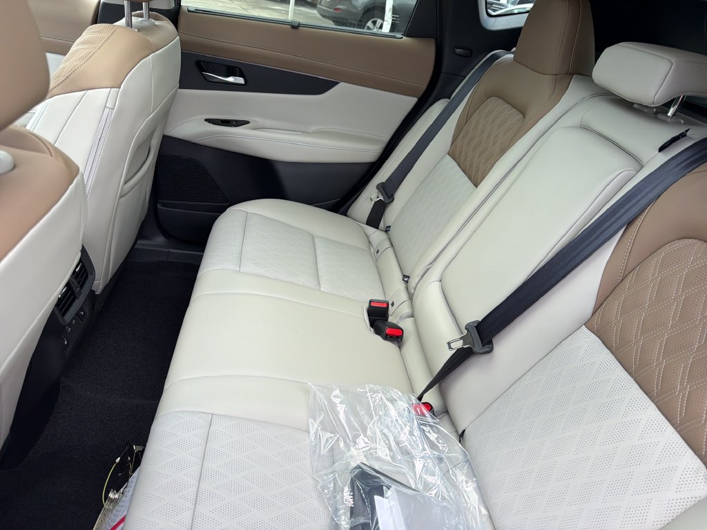 New 2026 Nissan Murano Platinum w/ Cargo Package AWD/4WD image 32