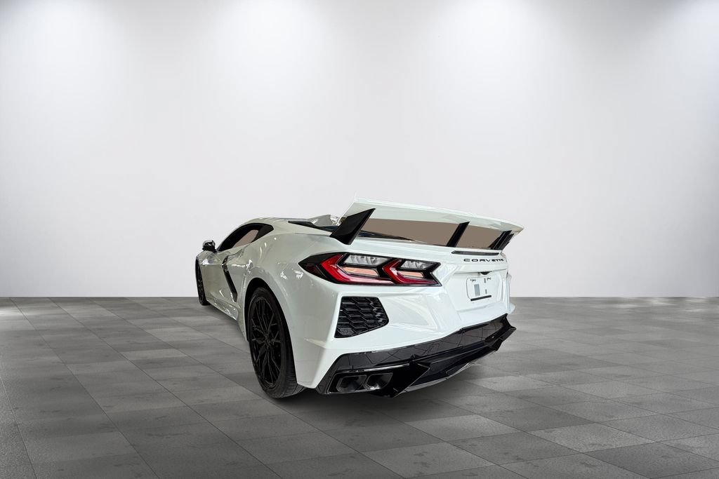 Used 2023 Chevrolet Corvette Stingray Preferred Cpe w/ 2LT RWD image 3