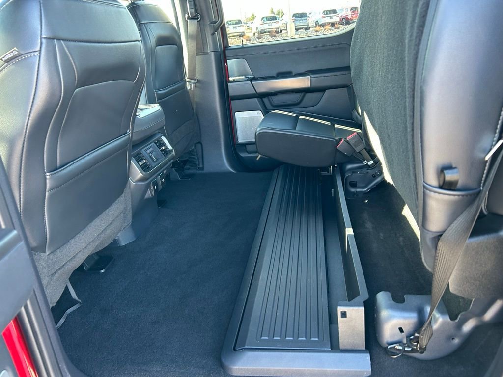 Used 2024 Ford F150 Lariat w/ Equipment Group 502A High image 25