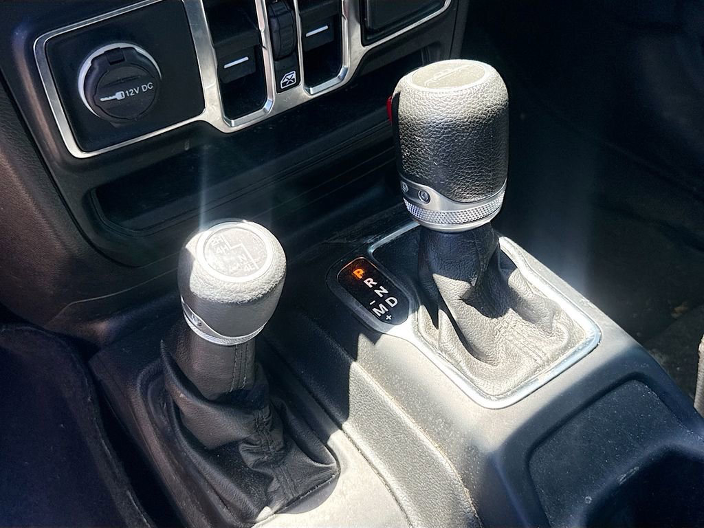 Used 2022 Jeep Gladiator Sport AWD/4WD image 18