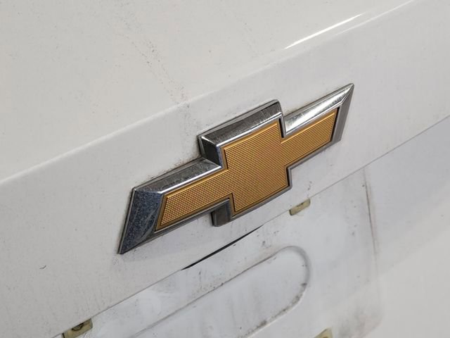 Used 2021 Chevrolet Blazer LT w/ Sound & Technology Package FWD image 9