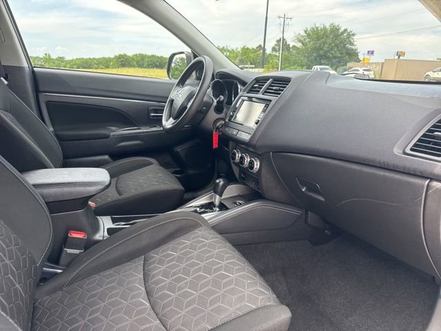 Used 2024 Mitsubishi Outlander Sport ES AWD/4WD image 17